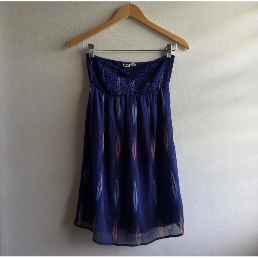 Roxy Strapless Mini Dress Women XS Blue Ikat Boho Smocked Beach Coastal Summer